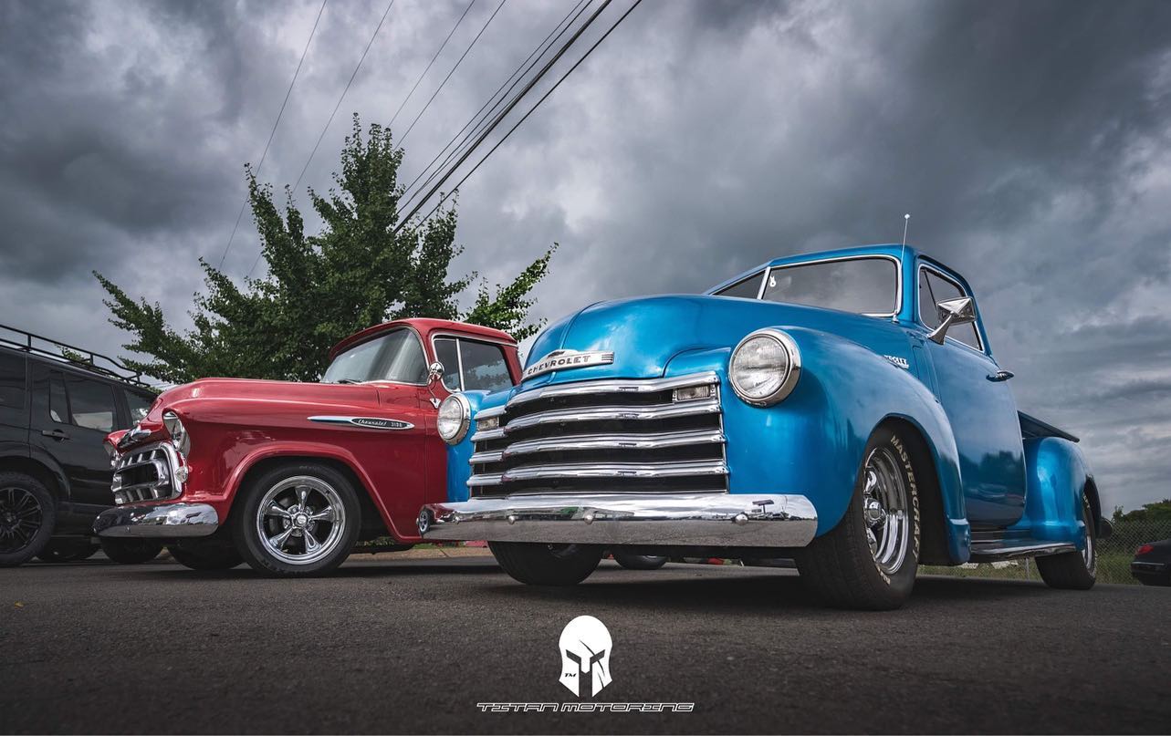 Big Blue or Big Red what’s your flavor choice? 
.
.
.
#57chevy3100 #chevy3100 #chevytrucks #bigred #bigblue #classictrucks #classicchevy